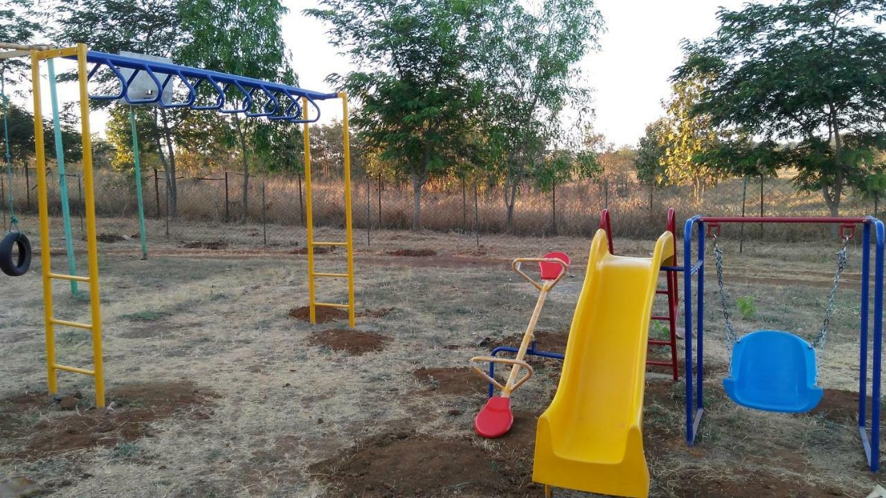 Dirghayu Farms Agri Resort Pvt Ltd Atgaon Exterior foto